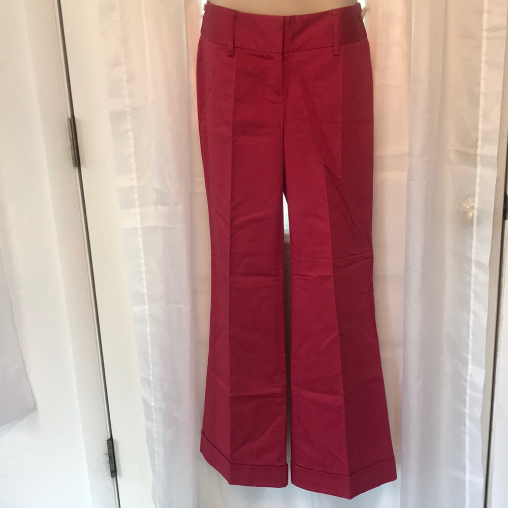 Body by Victoria, size 2, Beautiful “sateen”